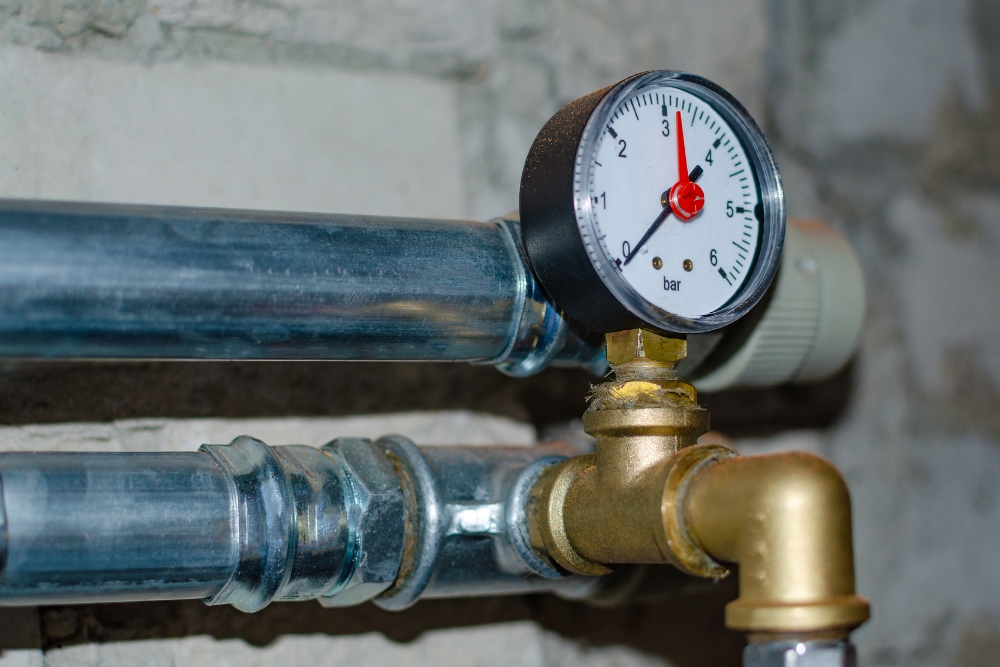 Water heater pressure relief valve and pressure meter